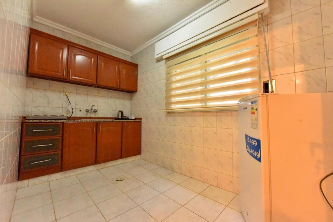 Al Farooq Hotel Apartments Amman Bagian luar foto
