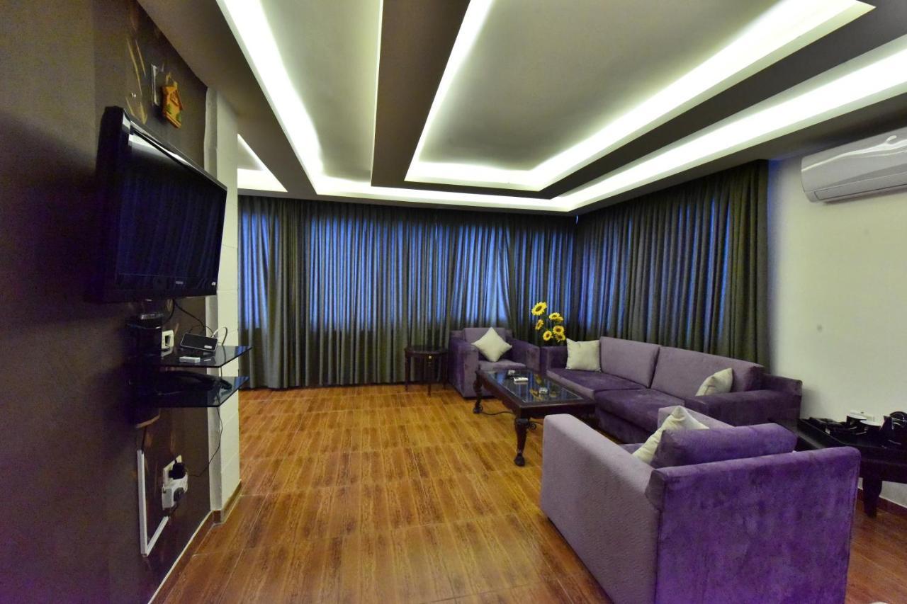 Al Farooq Hotel Apartments Amman Bagian luar foto