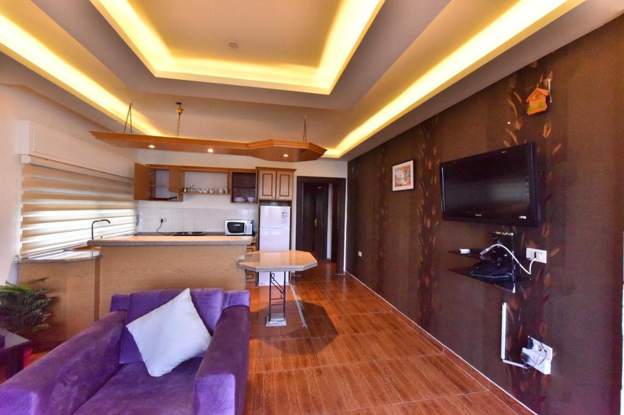 Al Farooq Hotel Apartments Amman Bagian luar foto