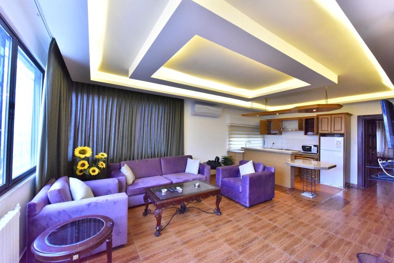 Al Farooq Hotel Apartments Amman Bagian luar foto
